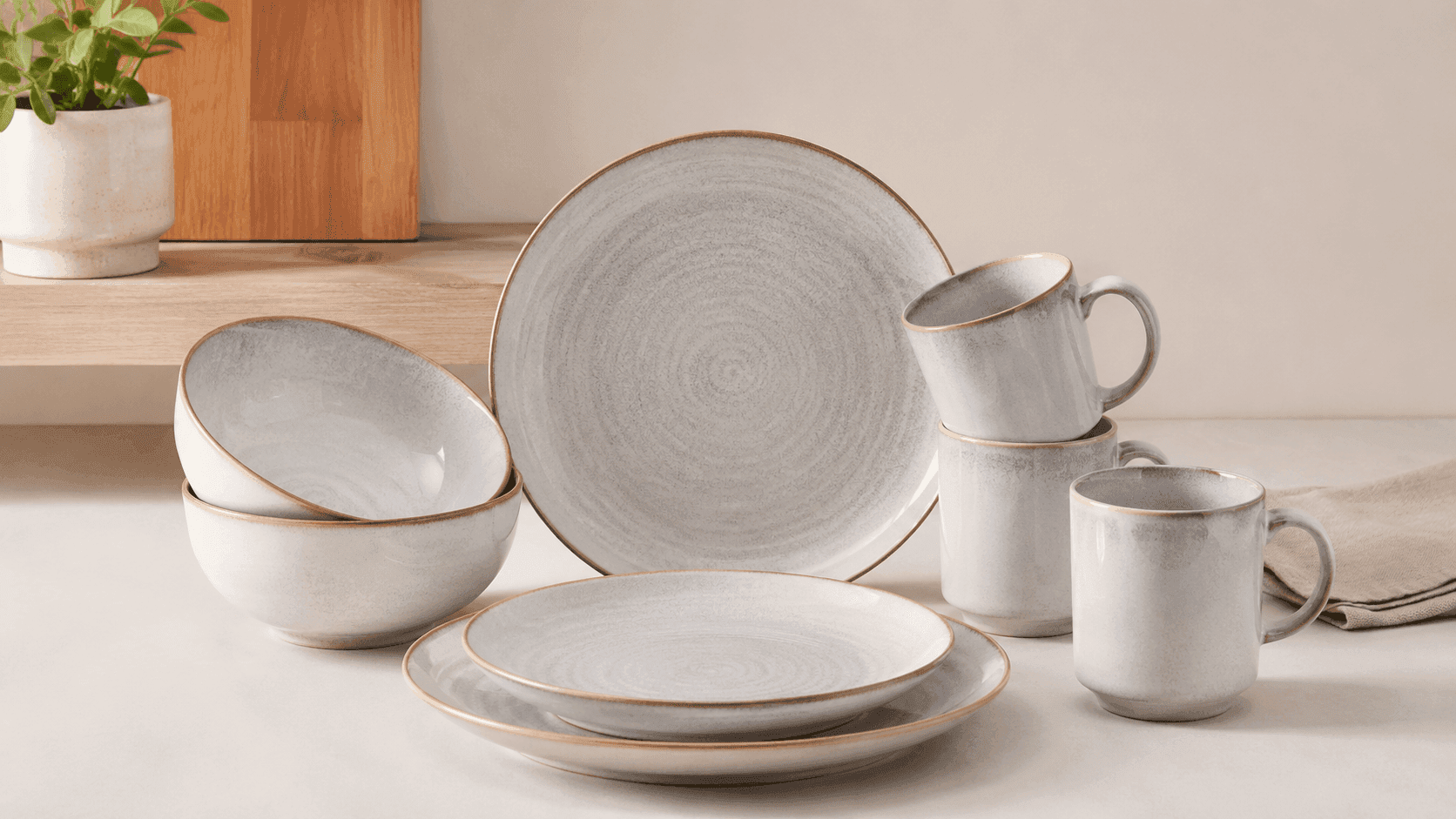 What Makes Amazon Basics Glazed Stoneware Dinnerware Set a Great Everyday Choice